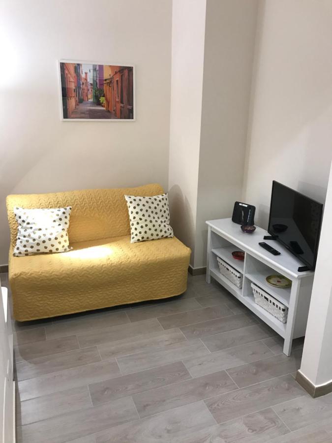Lo Scalo Apartment Molfetta Bagian luar foto