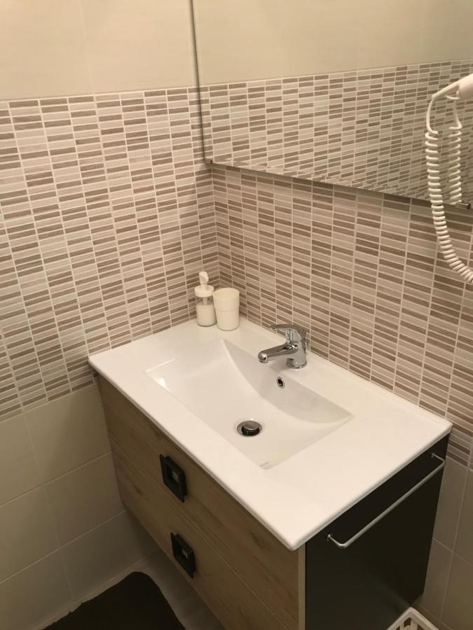 Lo Scalo Apartment Molfetta Bagian luar foto