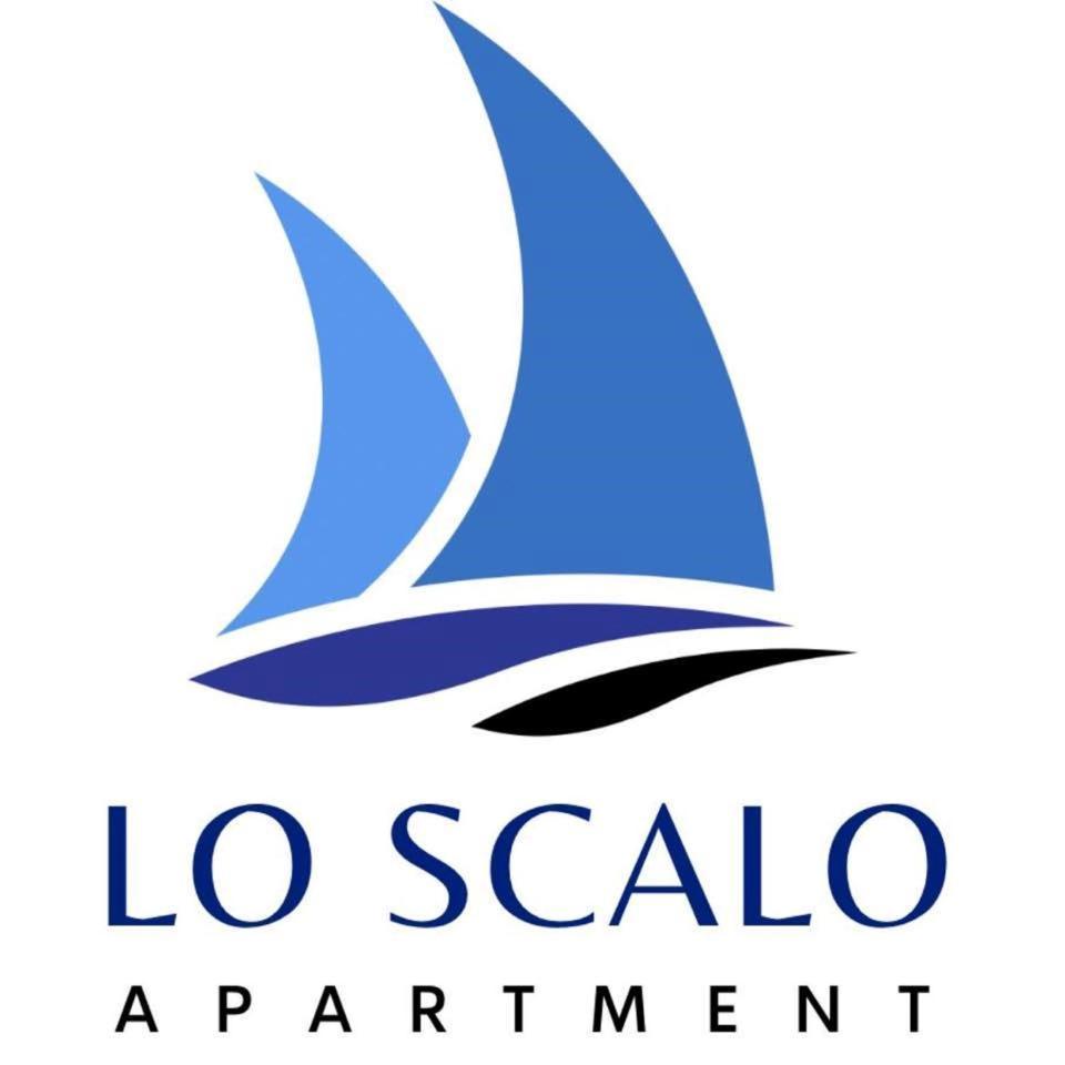 Lo Scalo Apartment Molfetta Bagian luar foto